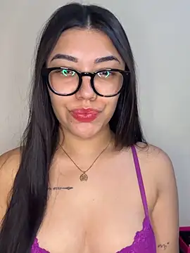 Snapshot of Alexa69xx chatting on December 1, 2025, 10:32 pm Alexa69xx online show from December 1, 2025, 10:32 pm