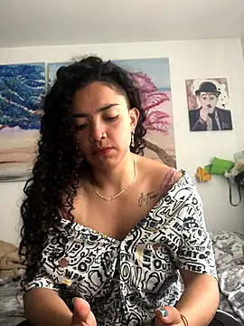 Snapshot of Paris_11 chatting on November 28, 2025, 3:01 pm Paris 11 online show from November 28, 2025, 3:01 pm