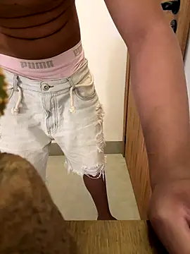 oconnnel online show from September 26, 2025, 8:27 pm