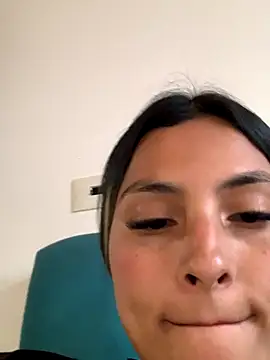 Snapshot of Berta_arevalo_blsd chatting on November 25, 2025, 10:32 pm Berta arevalo blsd online show from November 25, 2025, 10:32 pm