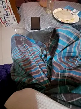 MdTanvirHossen0181 online show from November 12, 2025, 7:29 pm