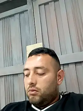 angelitocalientico online show from November 6, 2025, 1:31 am