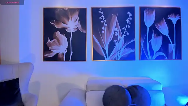 Snapshot of AnnaHoffman_ chatting on October 16, 2025, 1:08 pm AnnaHoffman  online show from October 16, 2025, 1:08 pm