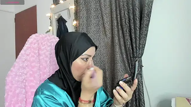 dalila kemur online show from July 10, 2026, 3:45 pm