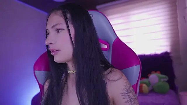 Rebecah 1 online show from February 13, 2026, 3:12 pm