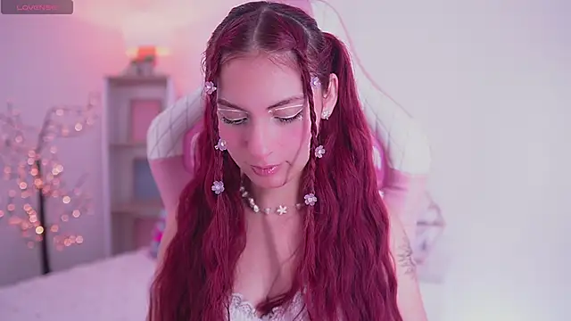 Snapshot of Rebecah_1 chatting on October 3, 2025, 2:07 pm Rebecah 1 online show from October 3, 2025, 2:07 pm