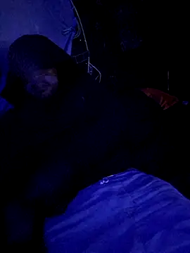 johnboones10 online show from December 5, 2025, 8:50 pm