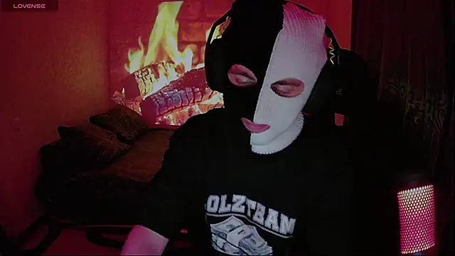 xXxHARDPORNxXx online show from May 17, 2026, 8:42 pm