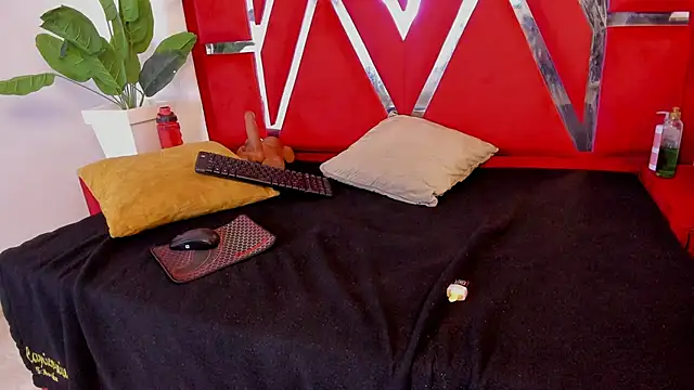 Snapshot of vennusasm1 chatting on November 30, 2025, 8:53 pm vennusasm1 online show from November 30, 2025, 8:53 pm