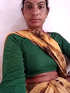 Snapshot of Mansi_ji chatting on October 17, 2025, 3:43 am Mansi ji online show from October 17, 2025, 3:43 am