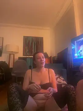 Snapshot of dreamgt chatting on November 12, 2025, 10:19 am dreamgt online show from November 12, 2025, 10:19 am