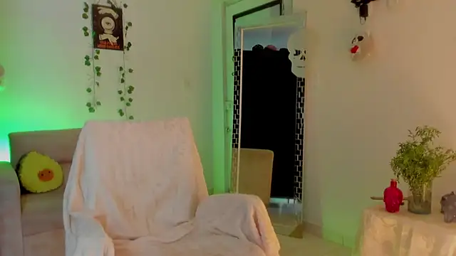 Genesiissss online show from March 5, 2026, 9:17 am