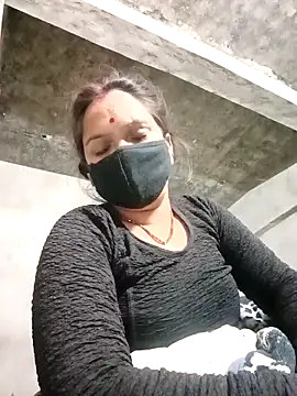 suhani sharmj online show from February 6, 2026, 8:27 pm