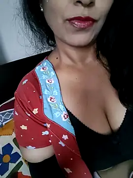 Deepa Sharma143 online show from November 2, 2025, 1:43 am