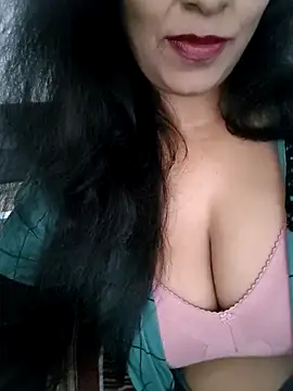 Deepa Sharma143 online show from April 14, 2026, 2:16 am