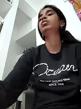 Hot-Soniya2 online show from November 2, 2025, 8:36 pm