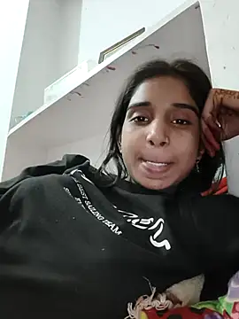 Hot-Soniya2 online show from October 28, 2025, 3:40 am