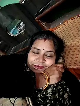 Hot babli54 online show from November 25, 2025, 5:02 pm