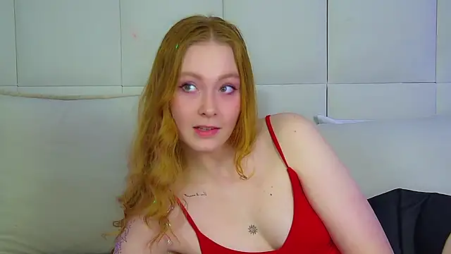 Snapshot of AgataFoxley chatting on November 20, 2025, 6:08 pm AgataFoxley online show from November 20, 2025, 6:08 pm