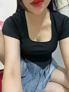  sury00  online show from October 5, 2025, 12:18 pm