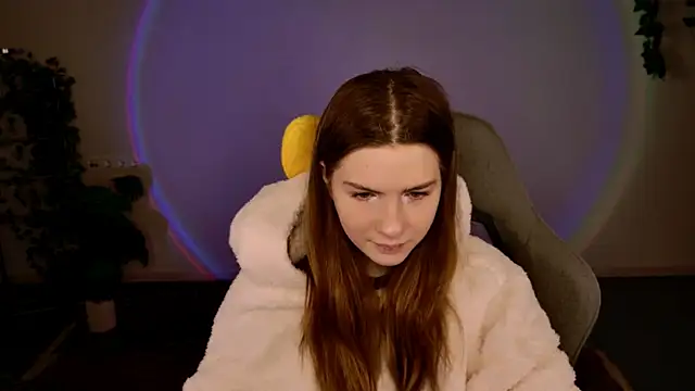 AliceCUNTach online show from December 21, 2025, 5:09 am