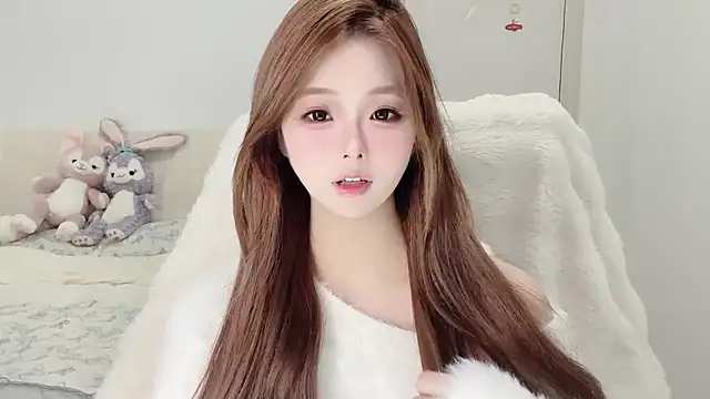 Snapshot of xiaoyugan-99 chatting on September 23, 2025, 2:35 pm xiaoyugan-99 online show from September 23, 2025, 2:35 pm