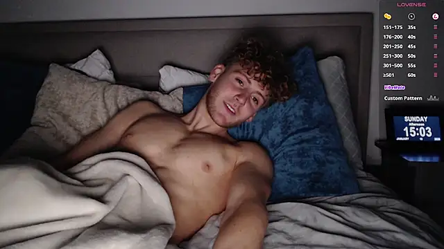 DominantAlex18 online show from January 18, 2026, 3:04 pm