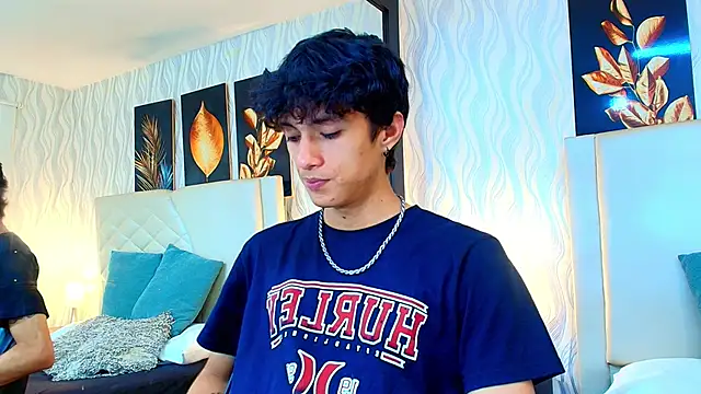 Snapshot of Lean_Portman chatting on November 28, 2025, 9:04 pm Lean Portman online show from November 28, 2025, 9:04 pm