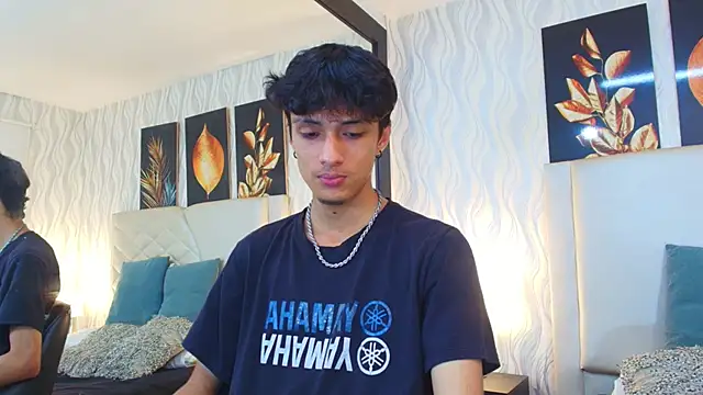 Snapshot of Lean_Portman chatting on November 1, 2025, 8:25 pm Lean Portman online show from November 1, 2025, 8:25 pm