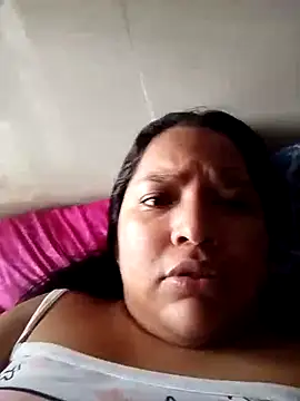 Snapshot of Angelly_ricura chatting on July 23, 2026, 5:09 pm Angelly ricura online show from July 23, 2026, 5:09 pm