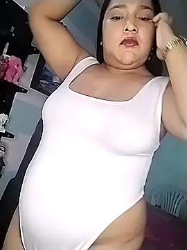 Angelly ricura online show from September 16, 2025, 2:07 pm