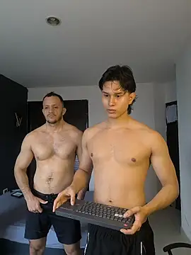 Snapshot of TeddyBear_07 chatting on March 3, 2026, 12:45 pm TeddyBear 07 online show from March 3, 2026, 12:45 pm