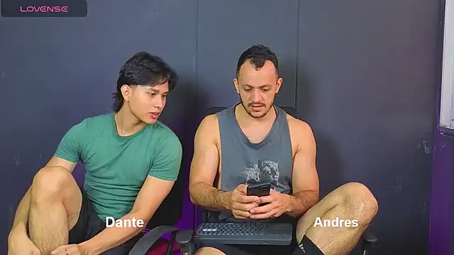 Snapshot of TeddyBear_07 chatting on February 21, 2026, 12:51 pm TeddyBear 07 online show from February 21, 2026, 12:51 pm