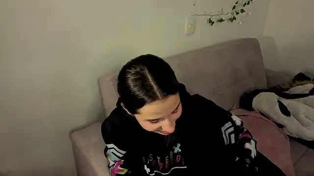 Snapshot of 0ne_0f_0ne chatting on January 12, 2026, 1:12 am 0ne 0f 0ne online show from January 12, 2026, 1:12 am