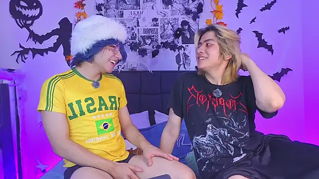 Snapshot of Vamps_Lovers chatting on October 25, 2025, 1:34 pm Vamps Lovers online show from October 25, 2025, 1:34 pm