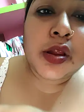 Snapshot of hotbhabhi011 chatting on October 13, 2025, 3:35 pm hotbhabhi011 online show from October 13, 2025, 3:35 pm