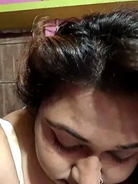 Snapshot of hotbhabhi011 chatting on September 29, 2025, 11:05 am hotbhabhi011 online show from September 29, 2025, 11:05 am