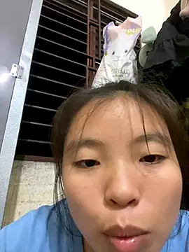 Snapshot of viluna chatting on October 3, 2025, 1:12 pm viluna online show from October 3, 2025, 1:12 pm