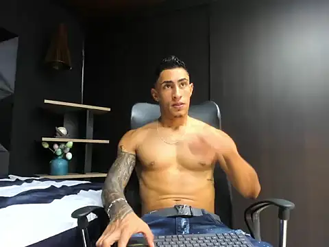 Snapshot of adrian_ray chatting on January 9, 2026, 6:04 pm adrian ray online show from January 9, 2026, 6:04 pm