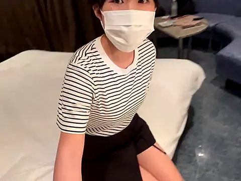 Snapshot of hikiwarinatto_xoxo chatting on October 16, 2025, 10:01 am hikiwarinatto xoxo online show from October 16, 2025, 10:01 am