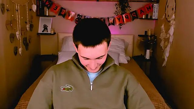 Snapshot of David__Diamond chatting on October 27, 2025, 3:46 pm David Diamond online show from October 27, 2025, 3:46 pm