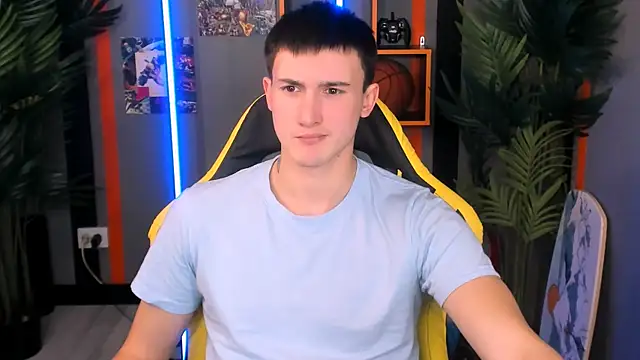 Snapshot of David__Diamond chatting on December 4, 2025, 4:06 pm David Diamond online show from December 4, 2025, 4:06 pm