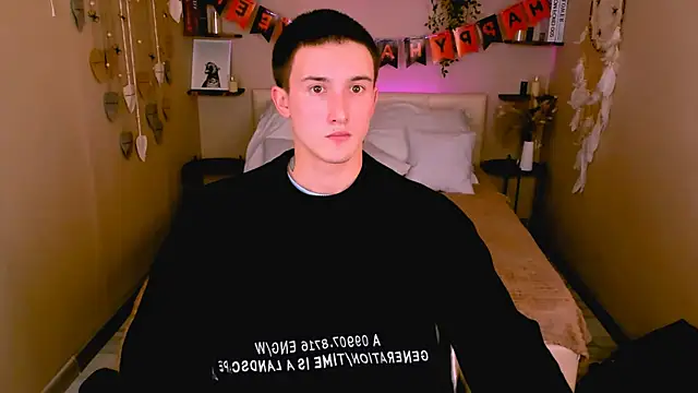 Snapshot of David__Diamond chatting on October 26, 2025, 3:56 pm David Diamond online show from October 26, 2025, 3:56 pm