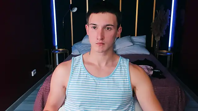 Snapshot of David__Diamond chatting on September 14, 2025, 3:45 pm David Diamond online show from September 14, 2025, 3:45 pm