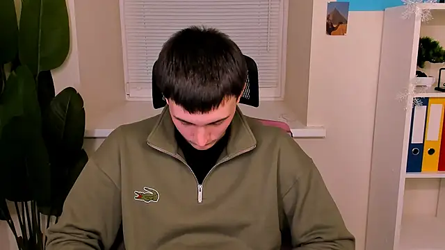 Snapshot of David__Diamond chatting on December 21, 2025, 3:47 pm David Diamond online show from December 21, 2025, 3:47 pm