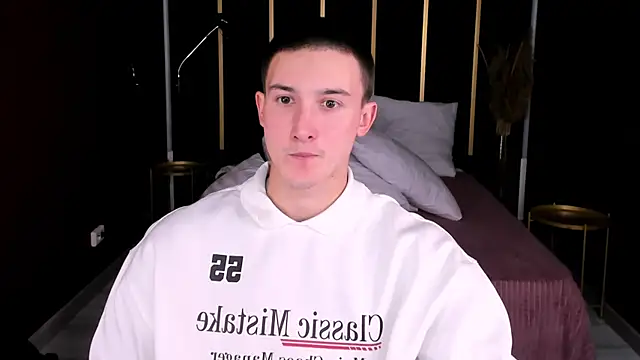 Snapshot of David__Diamond chatting on October 8, 2025, 3:57 pm David Diamond online show from October 8, 2025, 3:57 pm