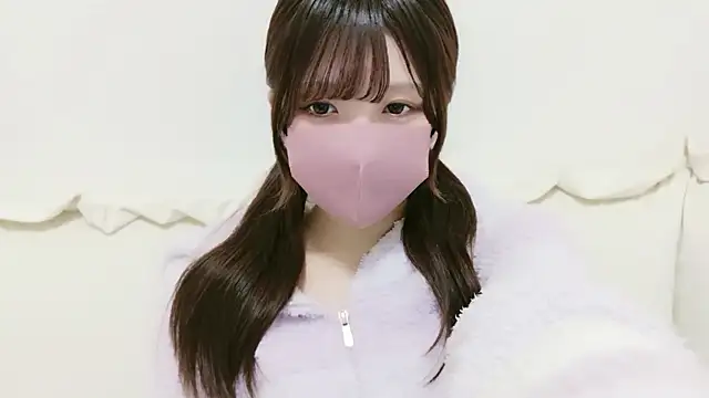 Nao chan 1 online show from April 23, 2026, 1:13 pm