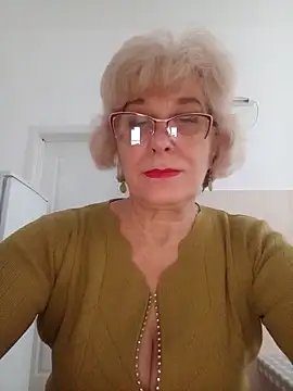 Snapshot of 52MiaLove02 chatting on November 6, 2025, 5:33 am 52MiaLove02 online show from November 6, 2025, 5:33 am