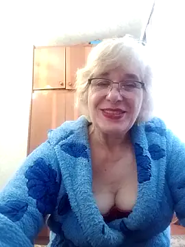 52MiaLove02 online show from April 19, 2026, 8:48 am