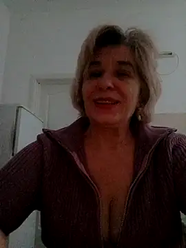 52MiaLove02 online show from December 19, 2025, 6:05 am